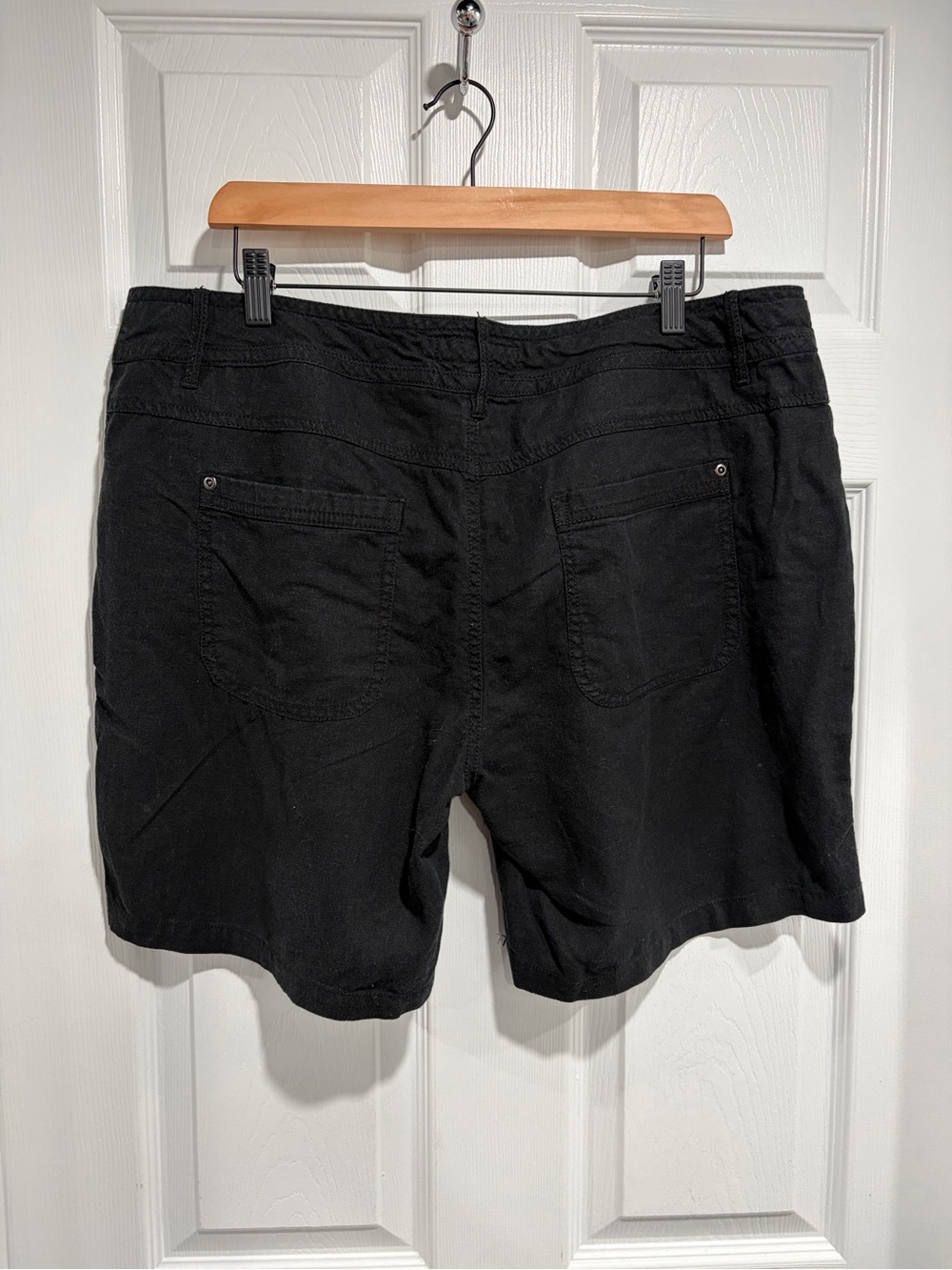 Lady Hathaway Black Drawstring Casual Shorts Adjustable Length Tabs - Picture 4 of 7